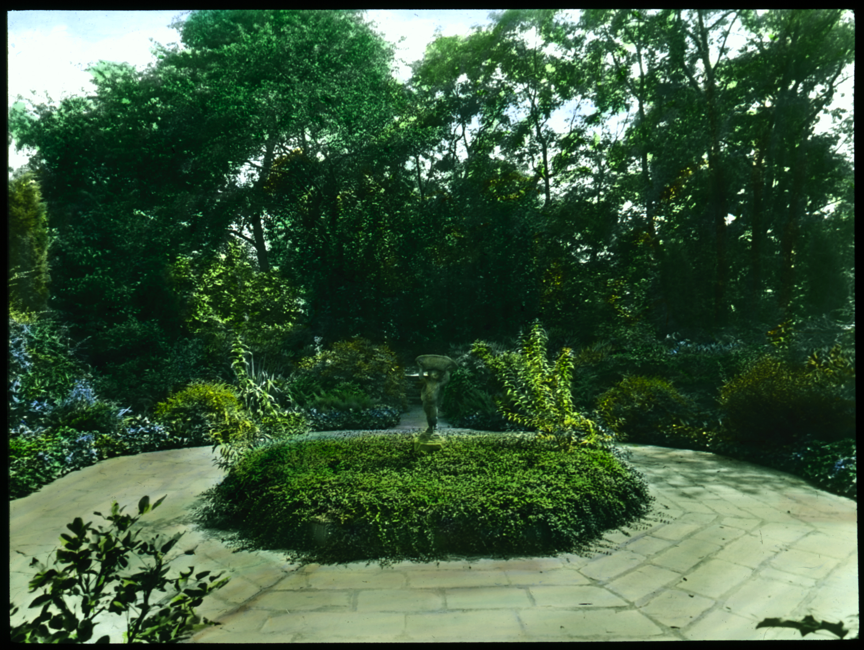 016 Miss Chalfant, Blue Garden