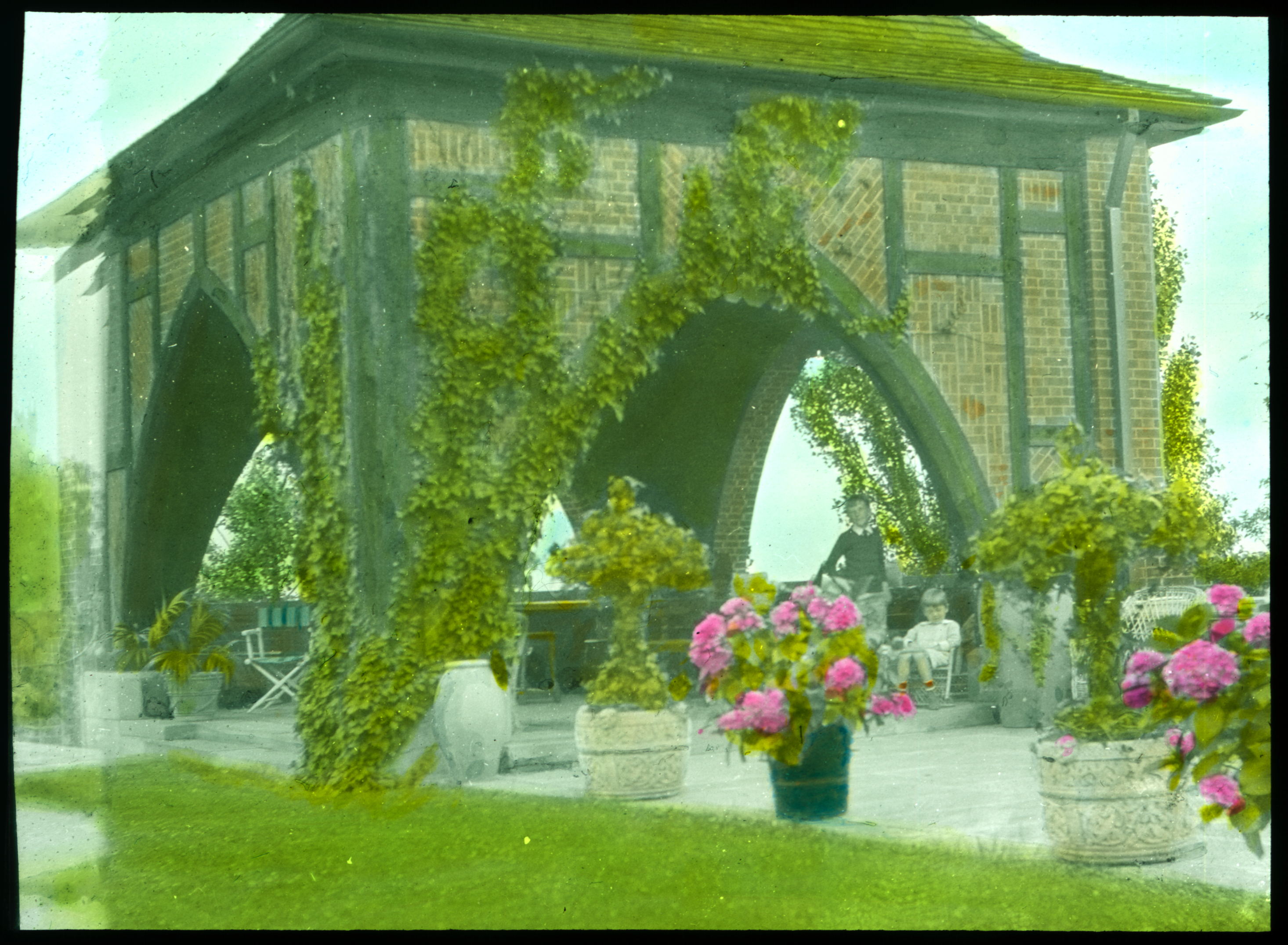 155 Mrs Alexander Laughlin Jr., Allegheny Garden Club
